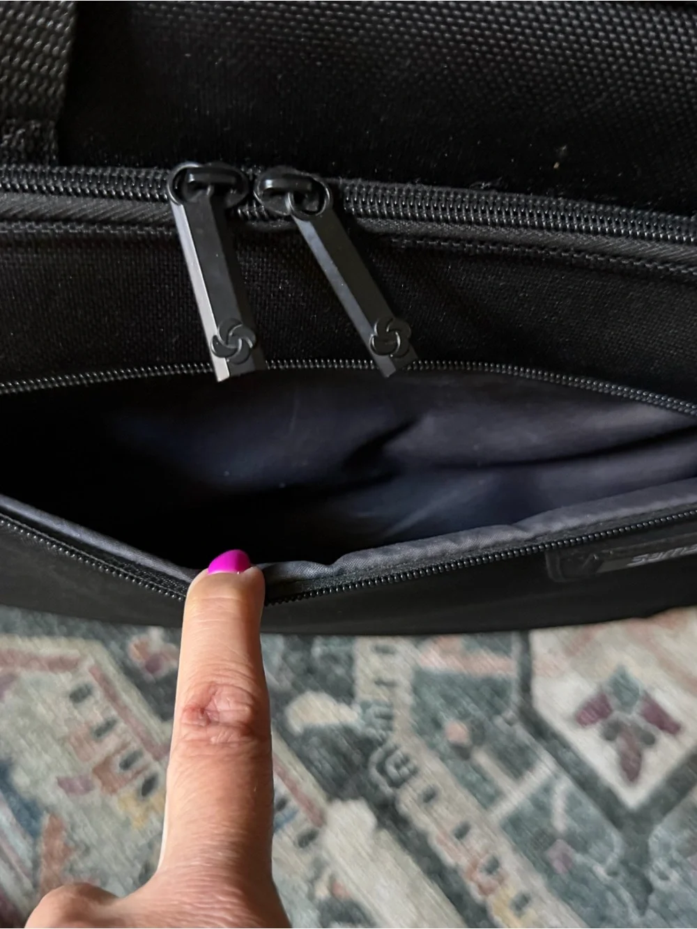 Samsonite Classic Business 2.0 Laptop Briefcase
